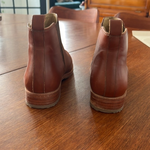 Nisolo Everday Chelsea Boot - cognac - Picture 2 of 9